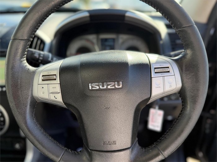 2014 ISUZU MU-X LS-T (4x4)