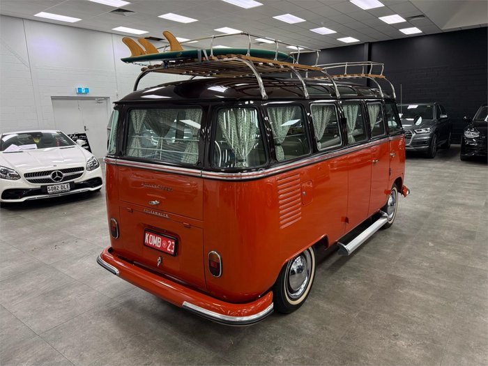 1971 Volkswagen Kombi Transporter Microbus