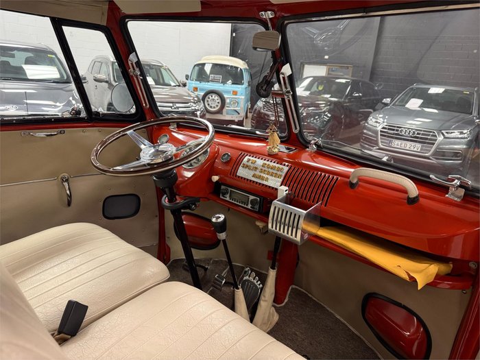 1971 Volkswagen Kombi Transporter Microbus
