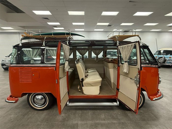 1971 Volkswagen Kombi Transporter Microbus