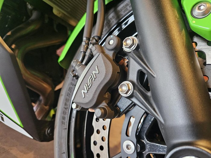 2025 Kawasaki Ninja 650L (LAMS) KRT Edition Ninja Green