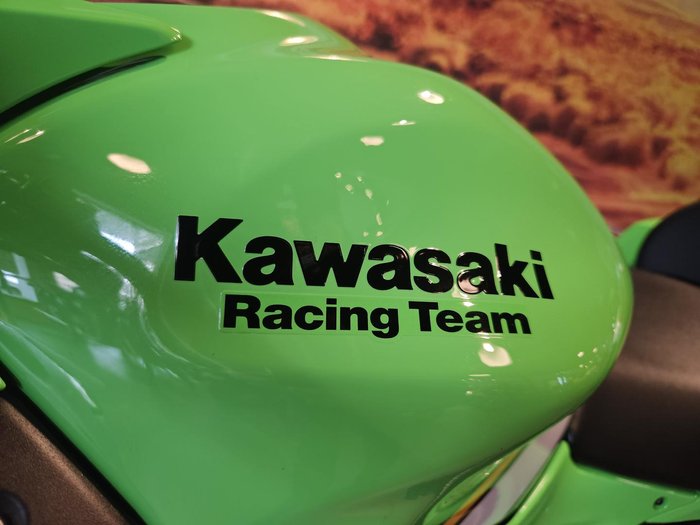 2025 Kawasaki Ninja 650L (LAMS) KRT Edition Ninja Green