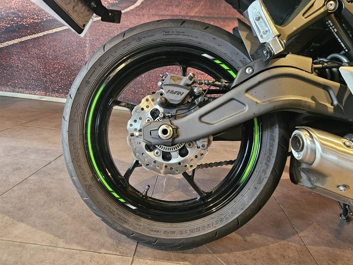 2025 Kawasaki Ninja 650L (LAMS) KRT Edition Ninja Green