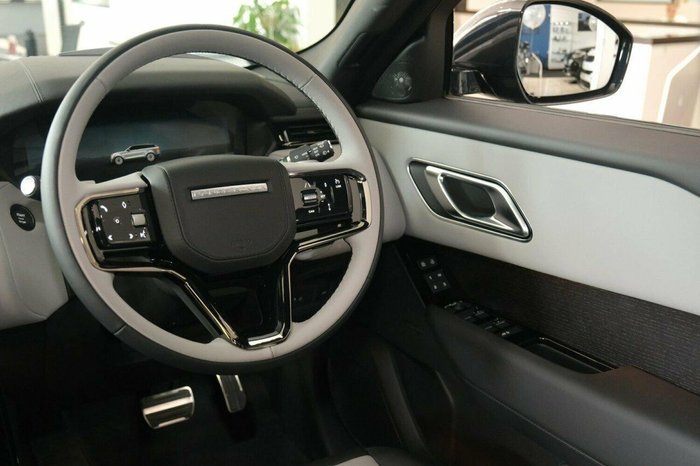 2025 Land Rover Range Rover Velar P250 Dynamic SE L560 MY26 AWD Carpathian Grey