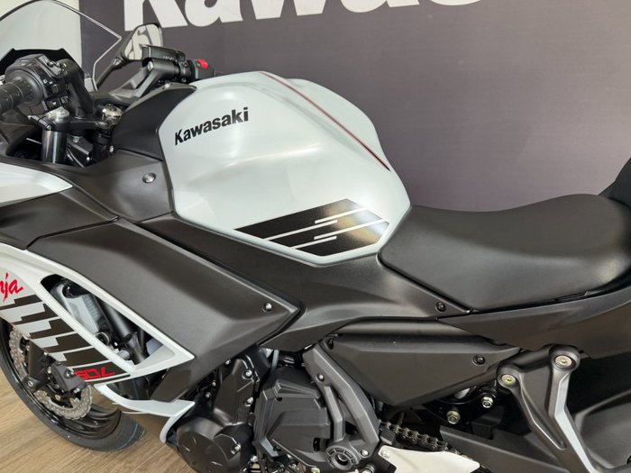 2026 Kawasaki 2026 Kawasaki 650CC NINJA 650L SPORTS GREY