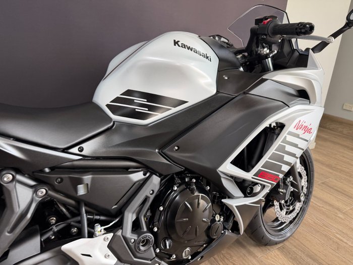 2026 Kawasaki 2026 Kawasaki 650CC NINJA 650L SPORTS GREY
