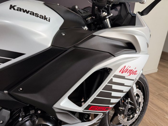 2026 Kawasaki 2026 Kawasaki 650CC NINJA 650L SPORTS GREY