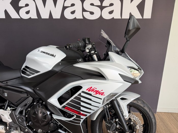 2026 Kawasaki 2026 Kawasaki 650CC NINJA 650L SPORTS GREY