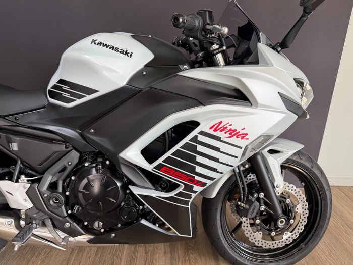 2026 Kawasaki 2026 Kawasaki 650CC NINJA 650L SPORTS GREY