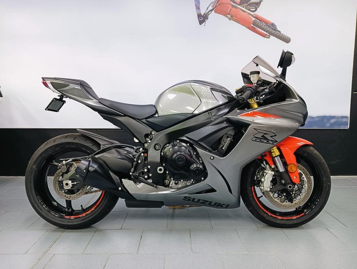 2021 Suzuki GSX-R750 GSX-R Silver