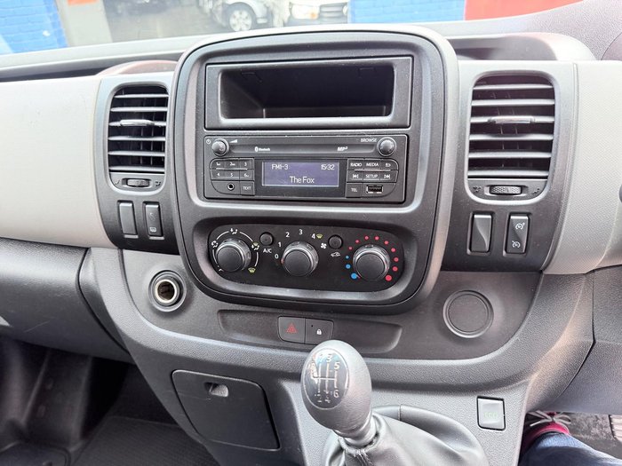 2018 Renault Trafic 85kW X82 Glacier White