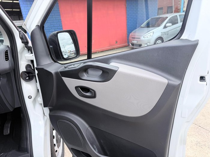 2018 Renault Trafic 85kW X82 Glacier White