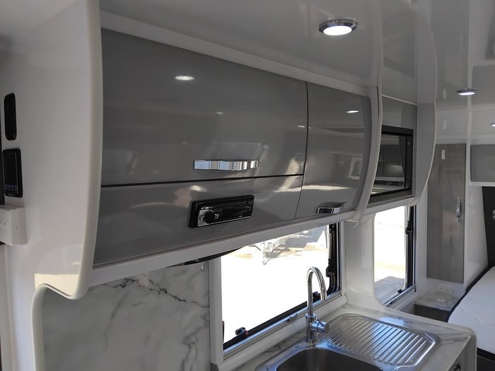 2023 Snowy River Src19 Full Ensuite Couples Van- Price Reduced!