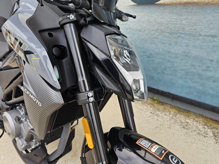 2025 CFMOTO 300 NK ABS Black