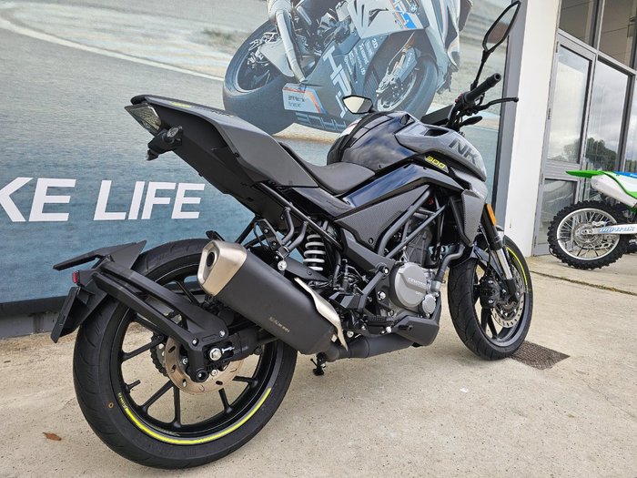 2025 CFMOTO 300 NK ABS Black