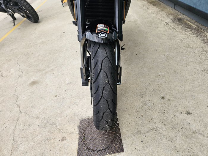 2025 CFMOTO 300 NK ABS Black