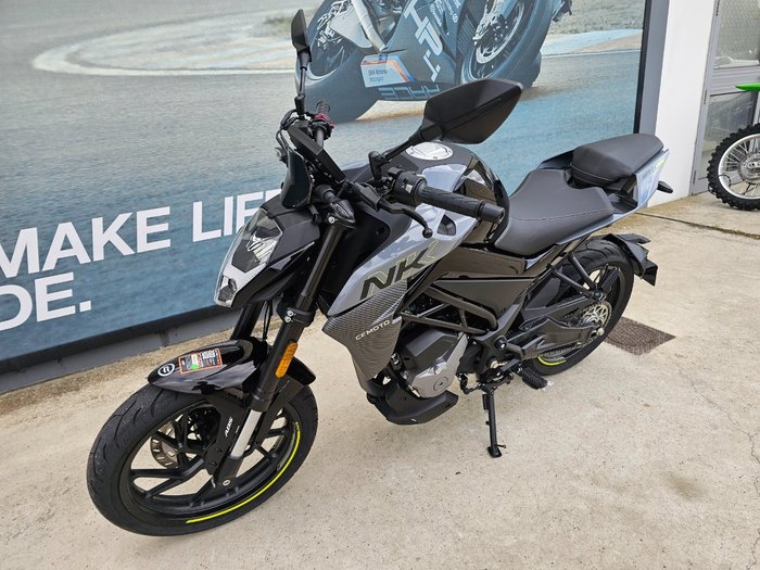 2025 CFMOTO 300 NK ABS Black