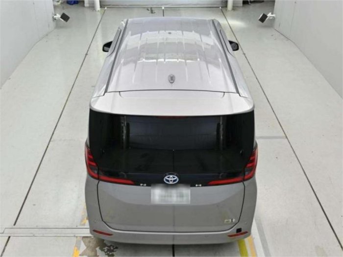 2025 Toyota Noah Hybrid X