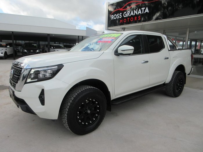 2021 Nissan Navara SL