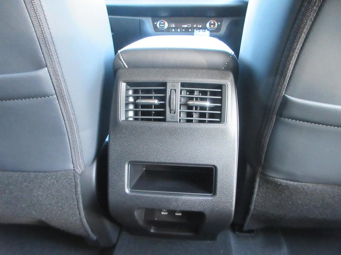 2025 Mitsubishi Outlander Aspire