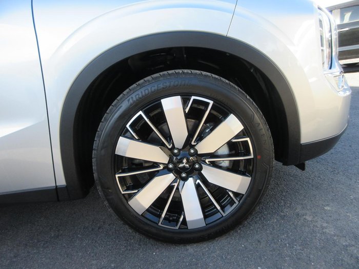 2025 Mitsubishi Outlander Aspire
