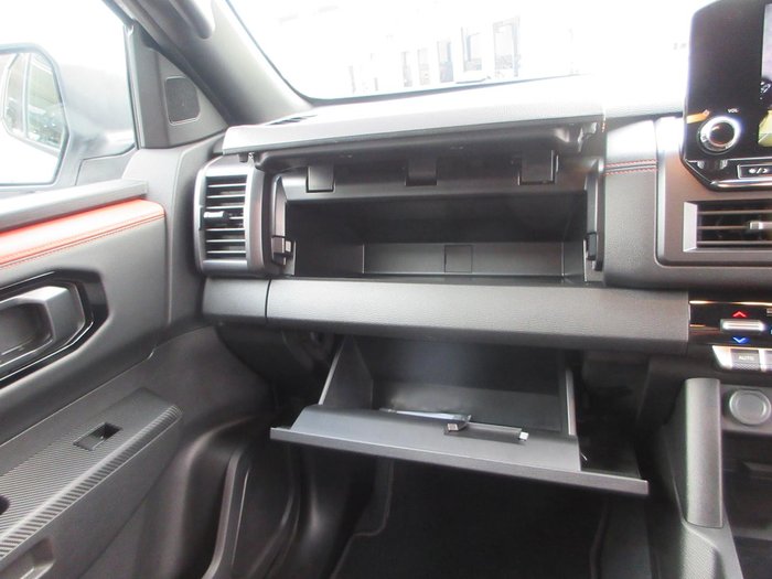 2025 Nissan Navara PRO-4X