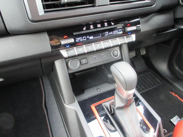 2025 Nissan Navara PRO-4X