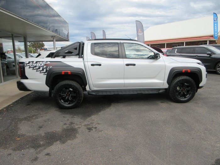 2025 Nissan Navara PRO-4X D27 MY26 4X4 Dual Range