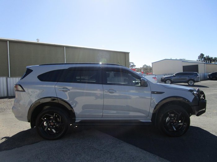 2026 Isuzu MU-X X-TERRAIN