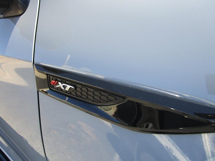 2026 Isuzu MU-X X-TERRAIN