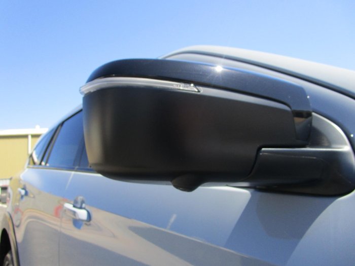 2026 Isuzu MU-X X-TERRAIN