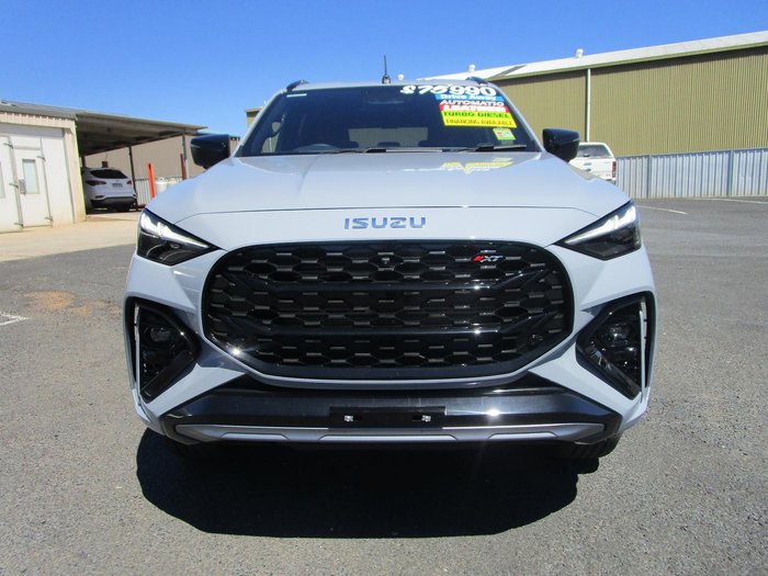 2026 Isuzu MU-X X-TERRAIN