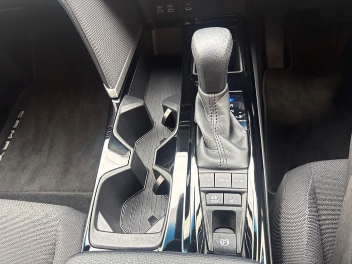 2025 Toyota Camry Ascent