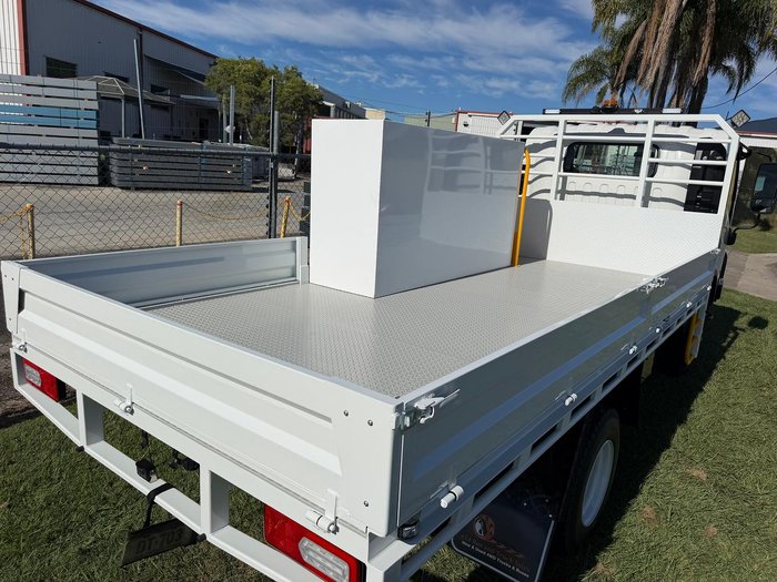 2026 Isuzu N Series NQS 80-175 DT D34 White