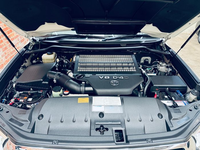 2016 Toyota Landcruiser Sahara