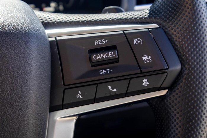 2025 Mitsubishi Outlander ES