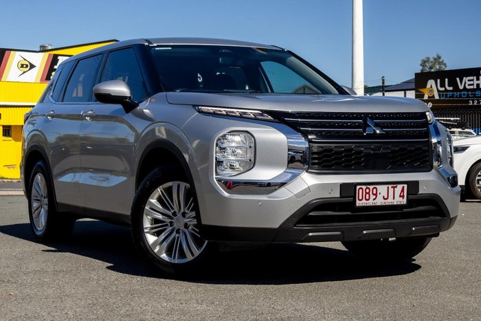 2021 Mitsubishi Outlander ES