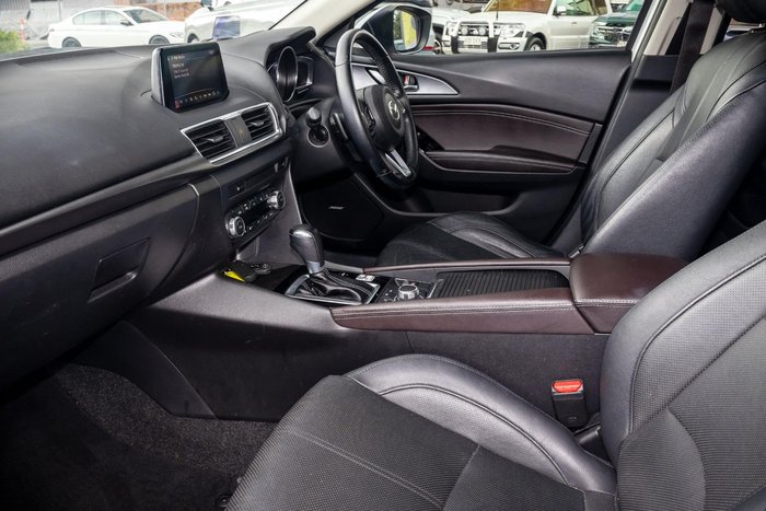 2018 Mazda 3 SP25 GT