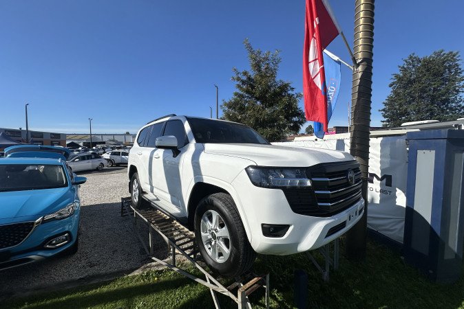 2024 TOYOTA LANDCRUISER