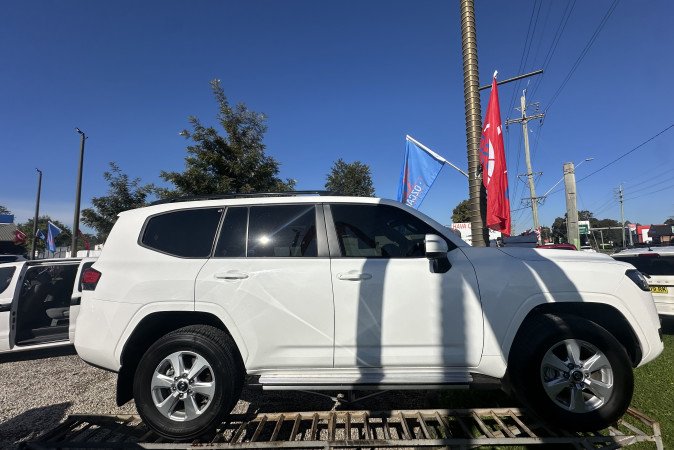 2024 TOYOTA LANDCRUISER LC300 GXL (4x4)