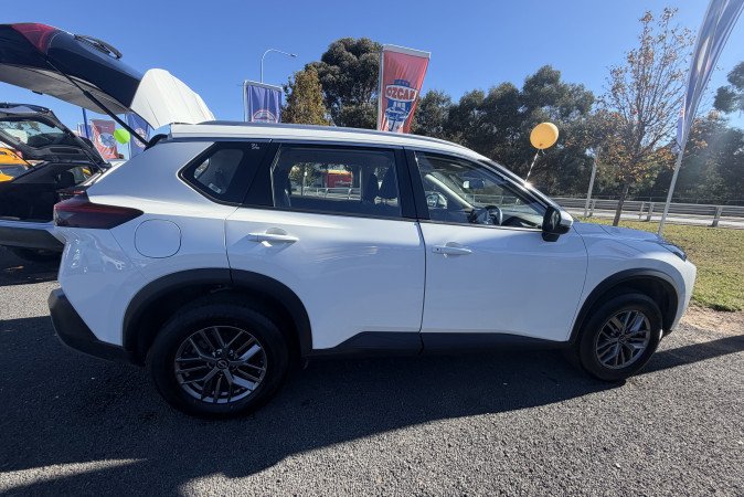 2024 NISSAN X-TRAIL ST (4WD) 7 SEAT