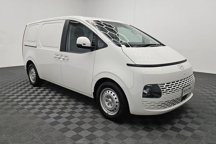 2024 Hyundai STARIA LOAD