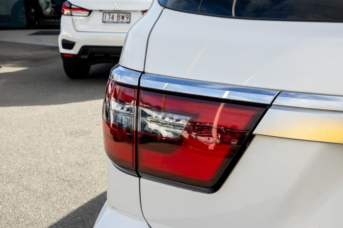 2022 Nissan Patrol Ti-L