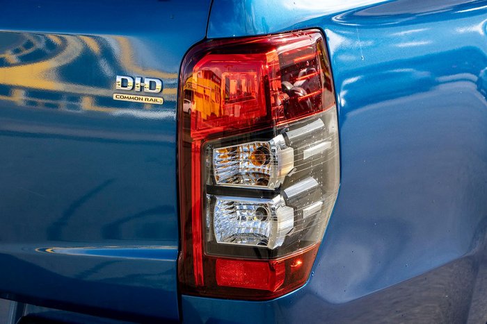 2019 Mitsubishi Triton GLX+