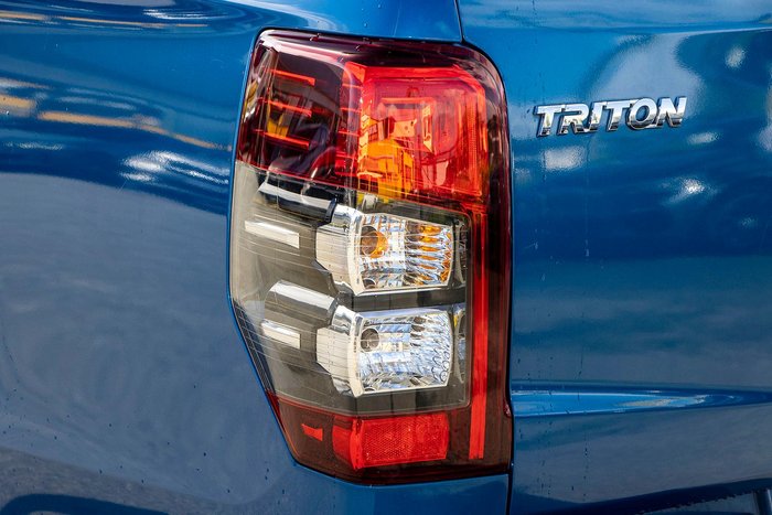 2019 Mitsubishi Triton GLX+