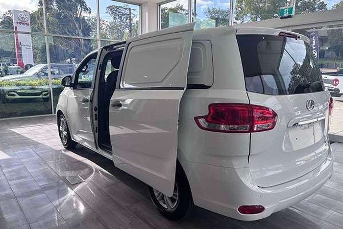 2026 LDV G10