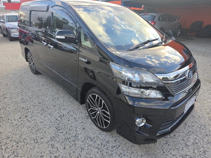 2013 Toyota Vellfire Hybrid ZR