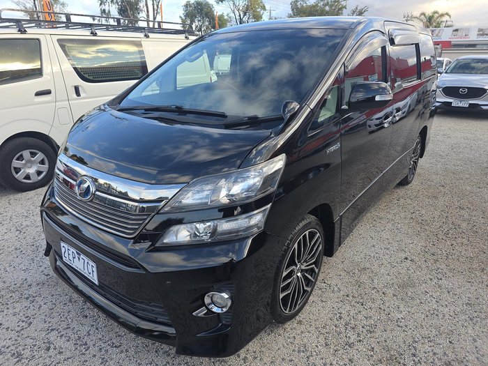 2013 Toyota Vellfire Hybrid ZR