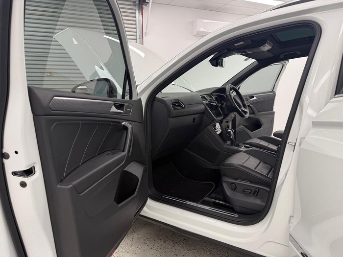 2024 Volkswagen Tiguan 162TSI R-Line Allspace 5N MY24 Four Wheel Drive Pure White