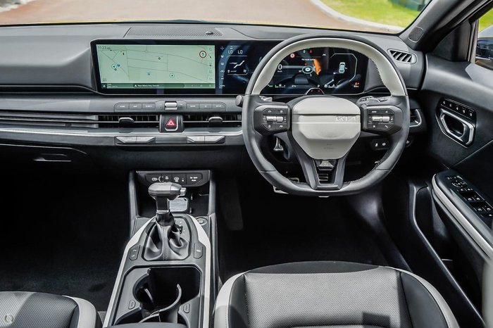 2026 Kia K4 GT-Line CL4m MY26 Honeycomb